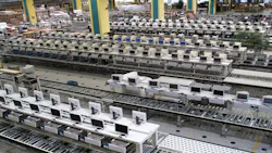 Fujitsu Plans 1800 UK Job Cuts Fujitsu Plans 1800 UK Job Cuts