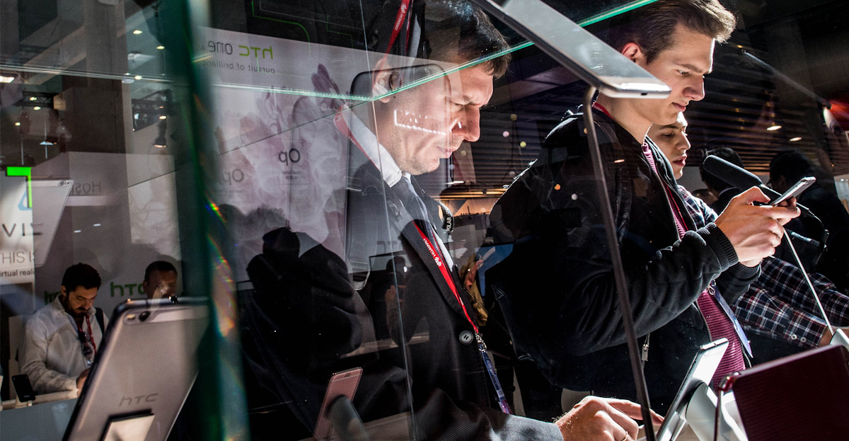 google buys htc talent for 1 1 billion