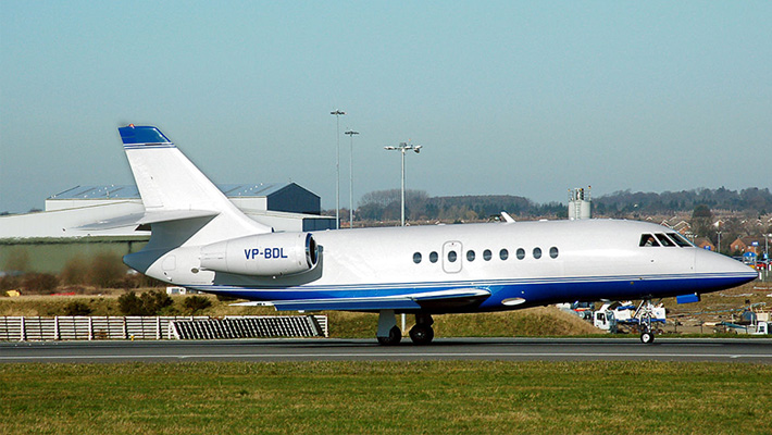 A Dassault Falcon 2000.