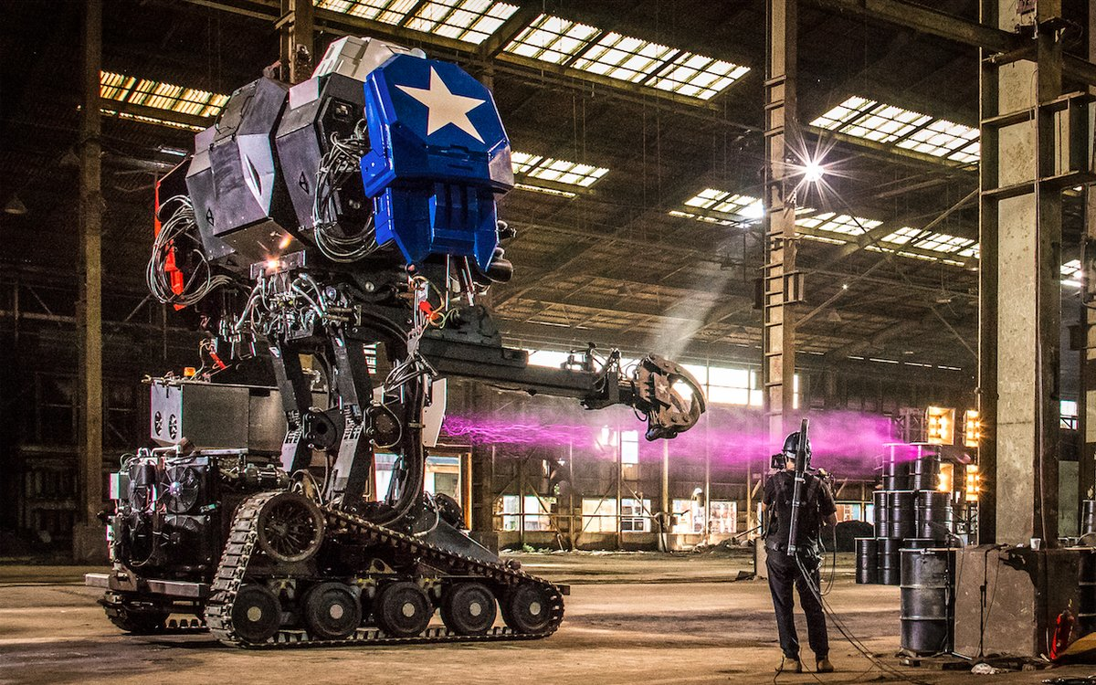 giant robot battle