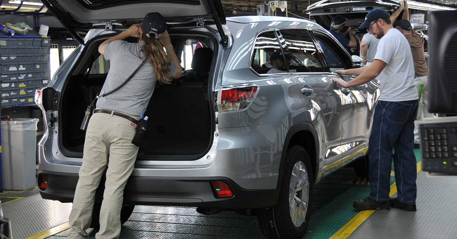 Toyota plant in Indiana, making the Highlander
