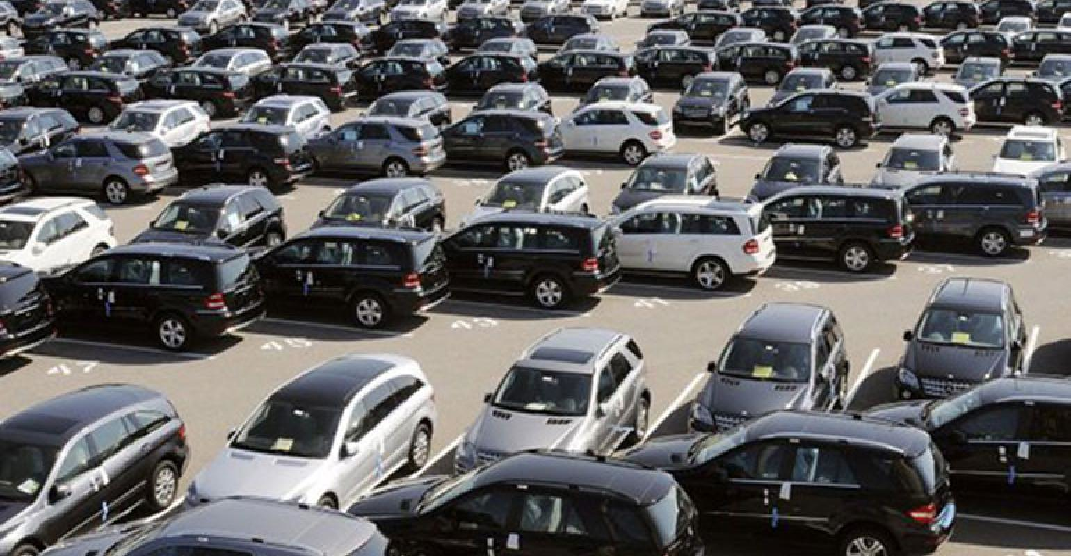 Automakers' Job Cuts Are at 38,000 and Counting