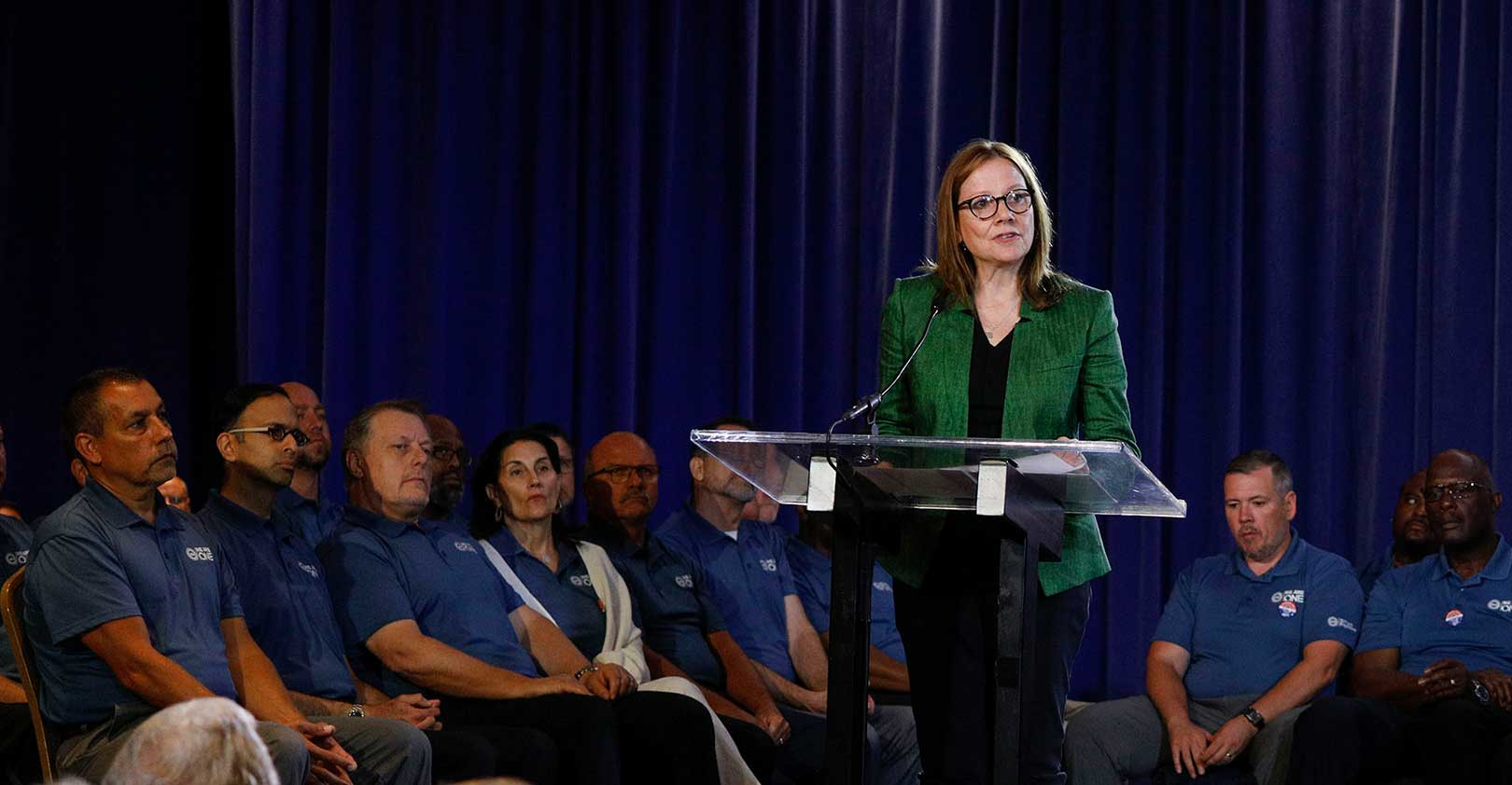 Mary-Barra-GM-CEO-UAW-Bill-Pugliano-Stringer-Getty.jpg