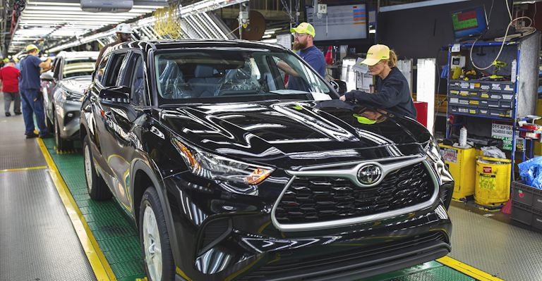 Toyota Bucks The Auto Slowdown With 700 Million Suv Expansion Industryweek