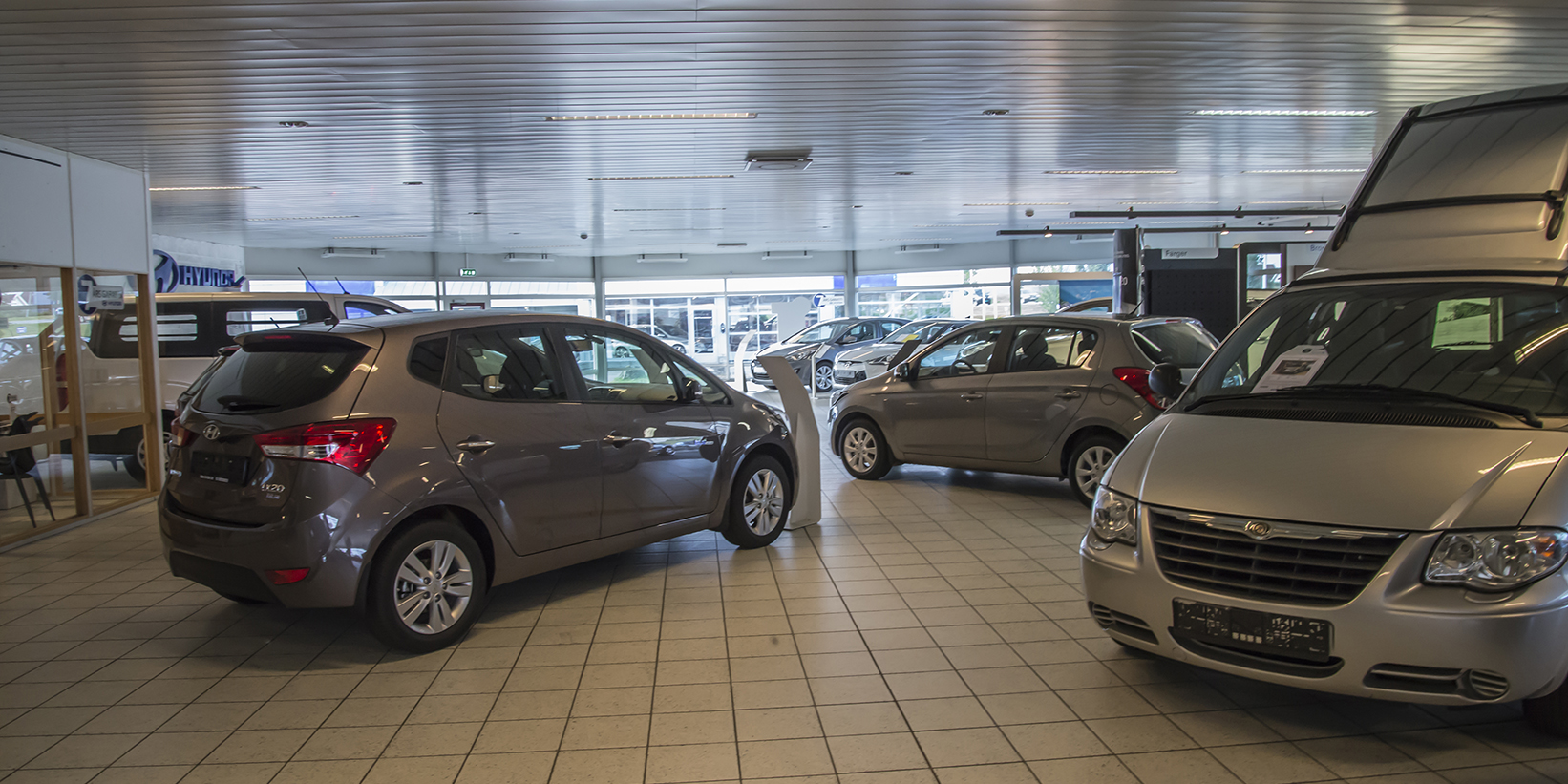 Auto Dealer 5fb2a56cbe7af