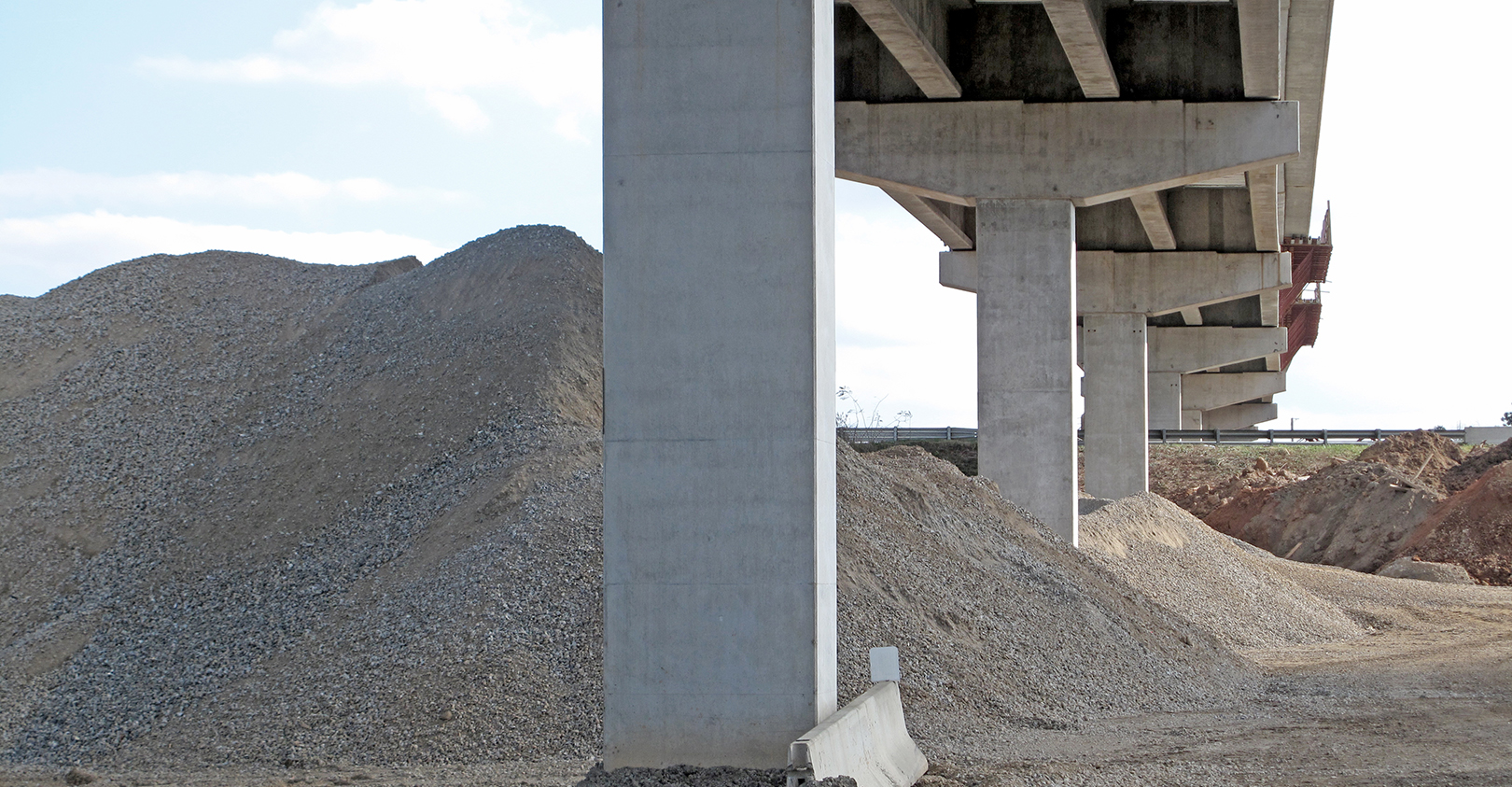 Bridge Dreamstime Xxl 63582169 60659280d6f0a