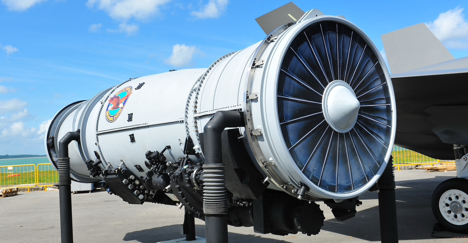 Dreamstime M 38107894 61478885501dc