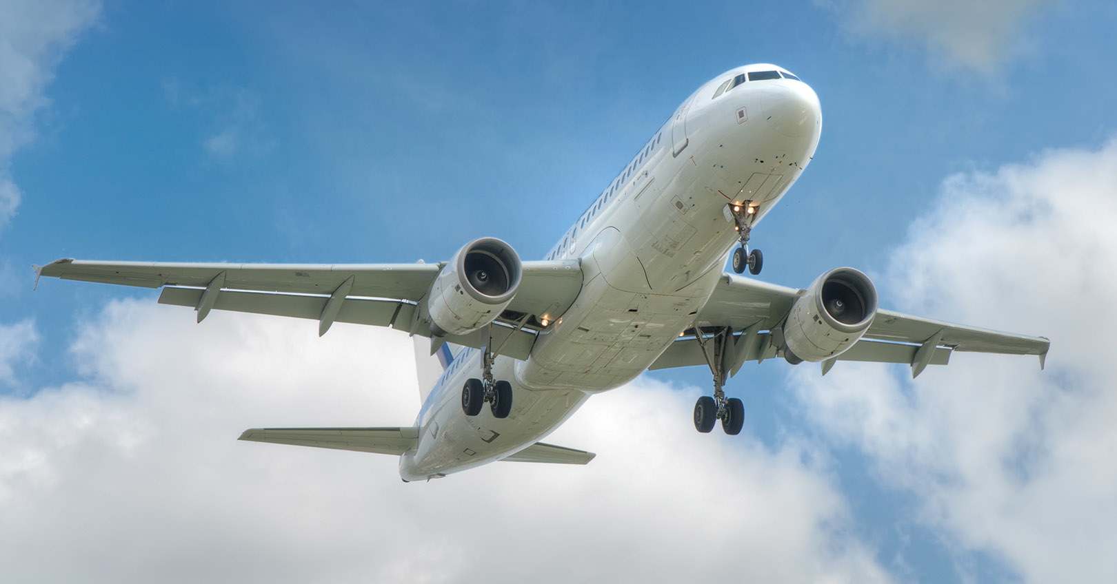 Plane Taking Off 6400ecd056464