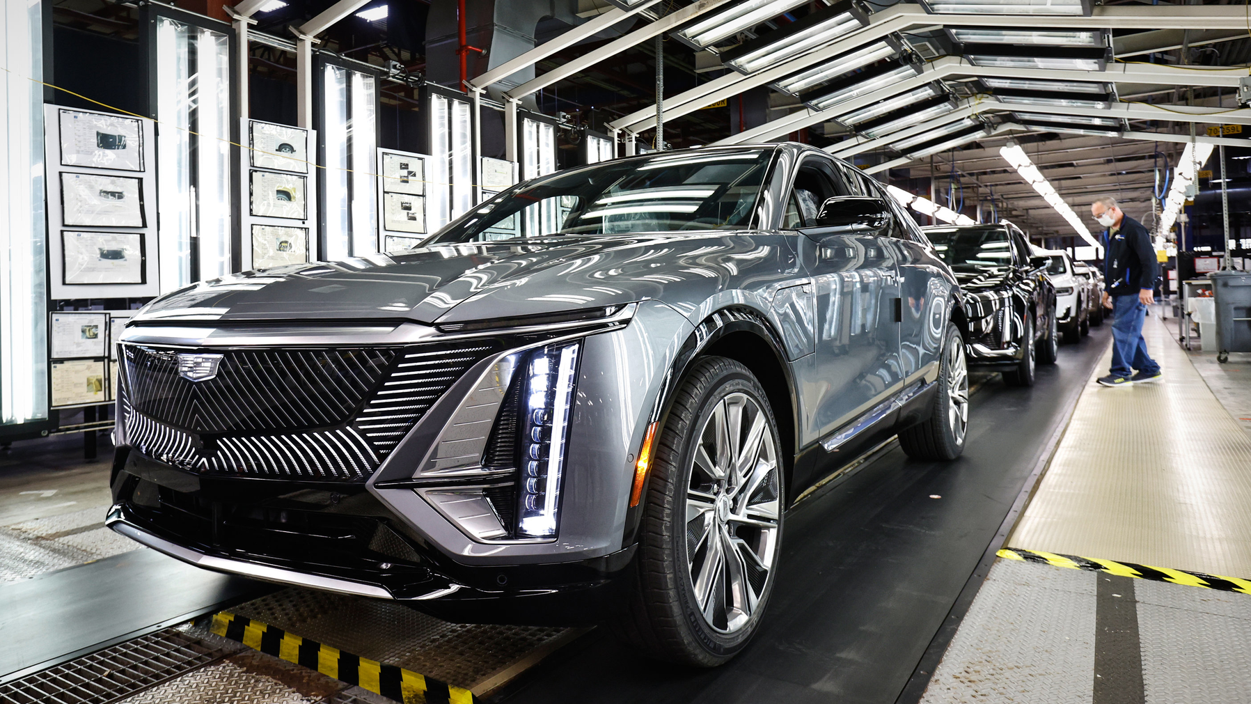 Gm Spring Hill Lyriq 642c819398a92