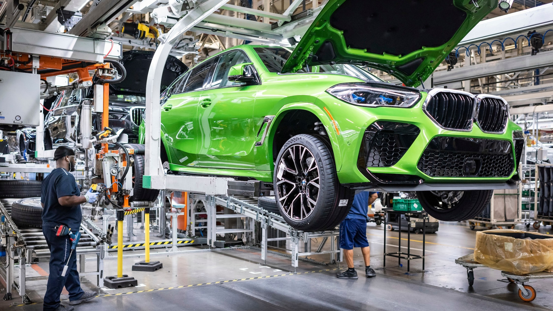 Bmw Manufacturing Plant Photo 648157e128a3a