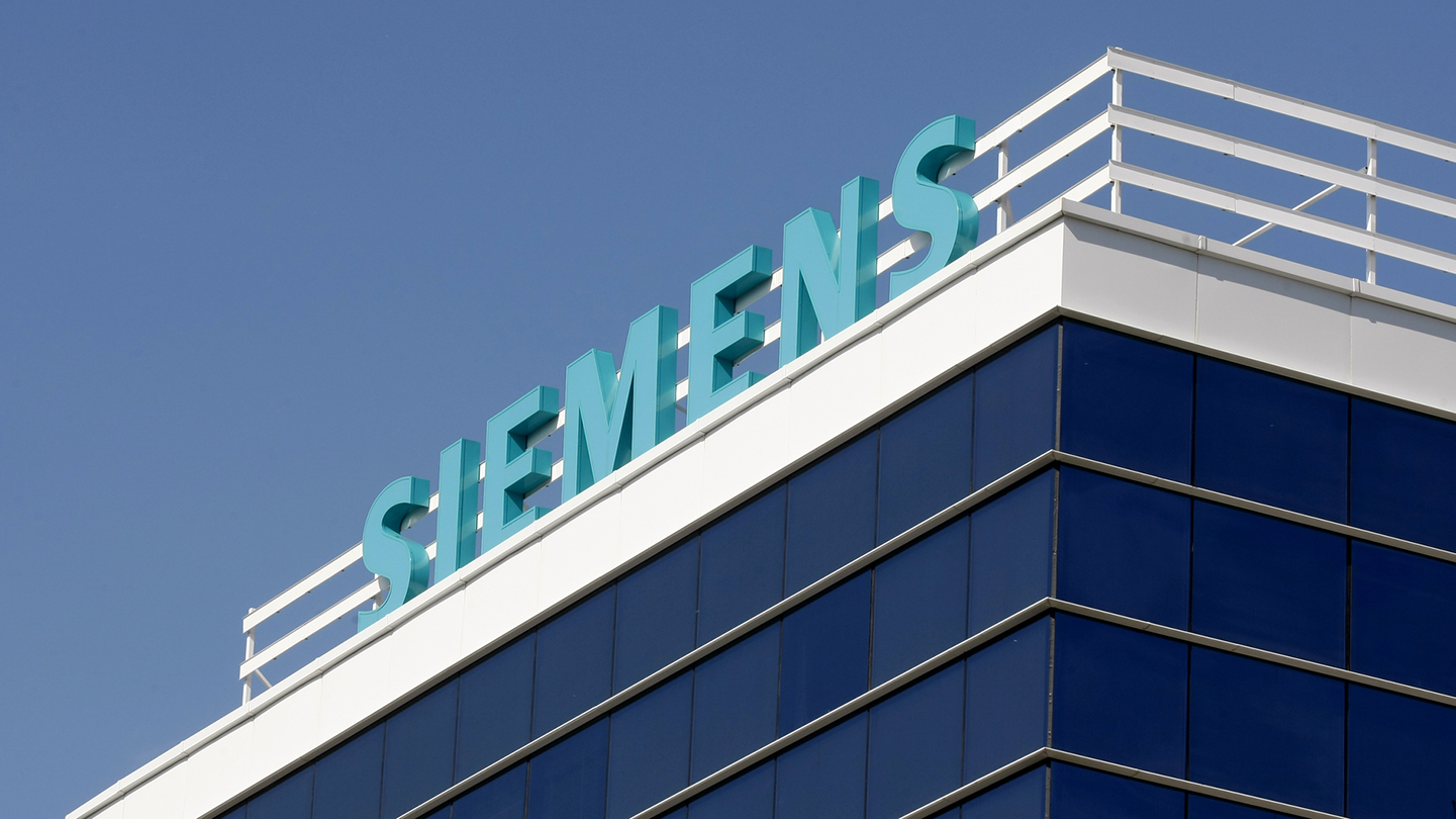 Siemens Logo Sign Viorel Dudau Dreamstime 654567c24e5d3