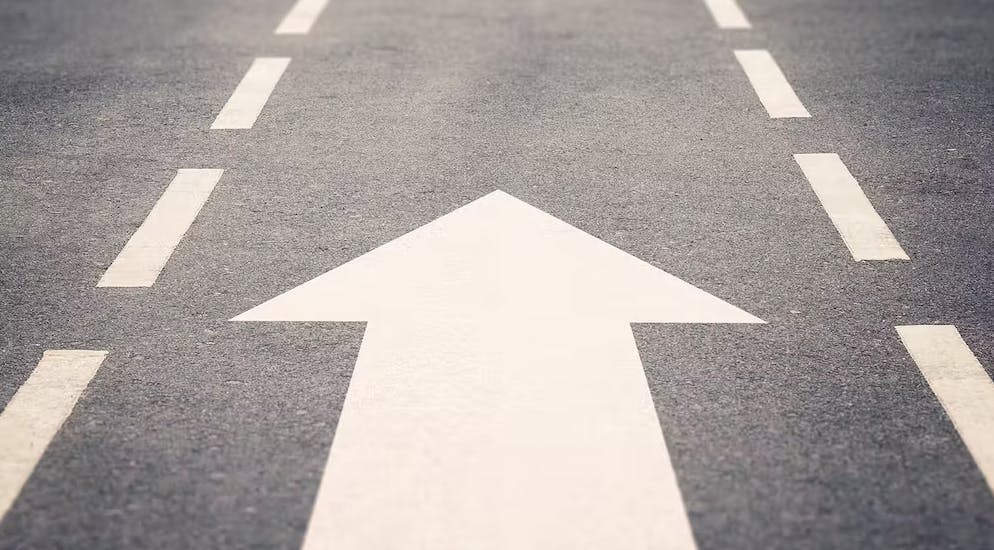 65f87da78a94d8001e3f3b6e Arrow Cr Dreamstime