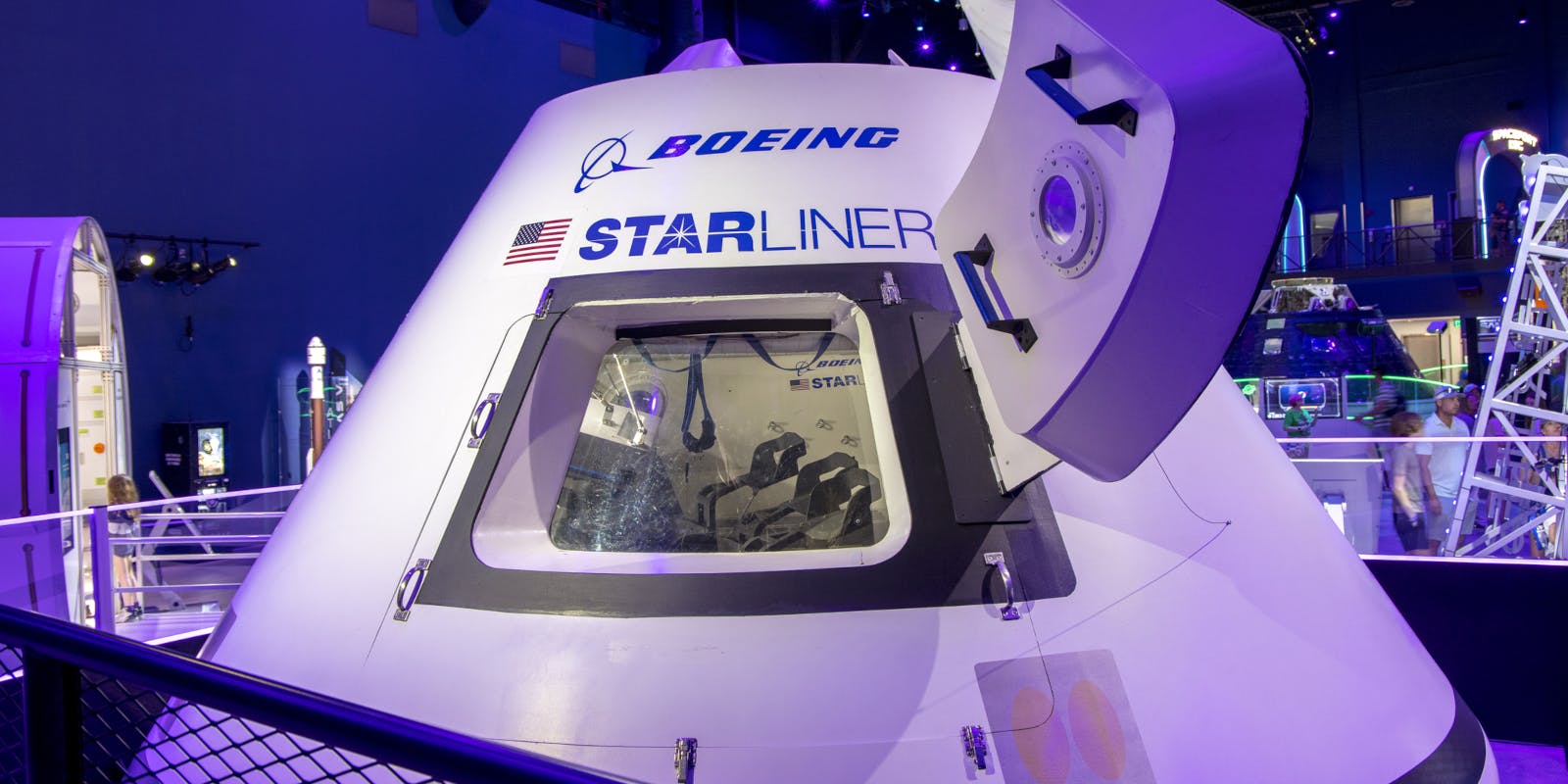 boeingstarlinertonybossedreamstime