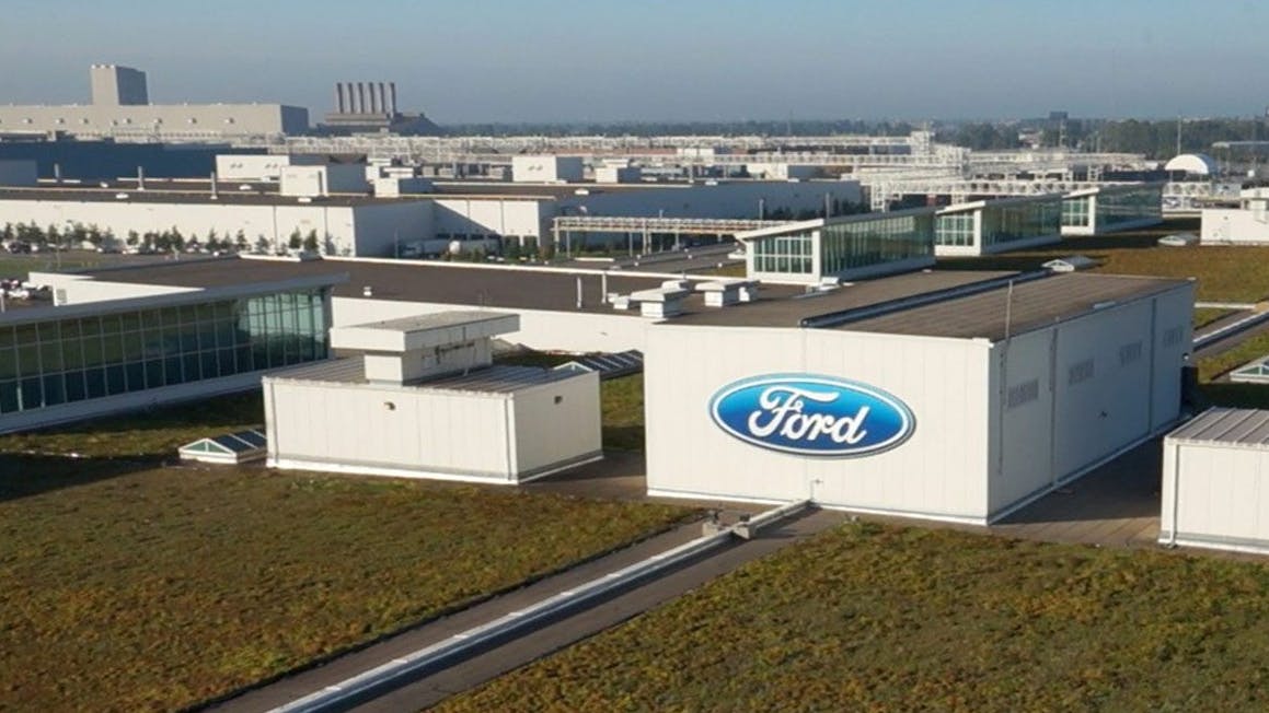 66c65e63de23634d0914fce7 F Blue Oval City 3