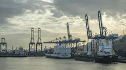 dreamstime_xxl_307427290 dreamstime_xxl_307427290