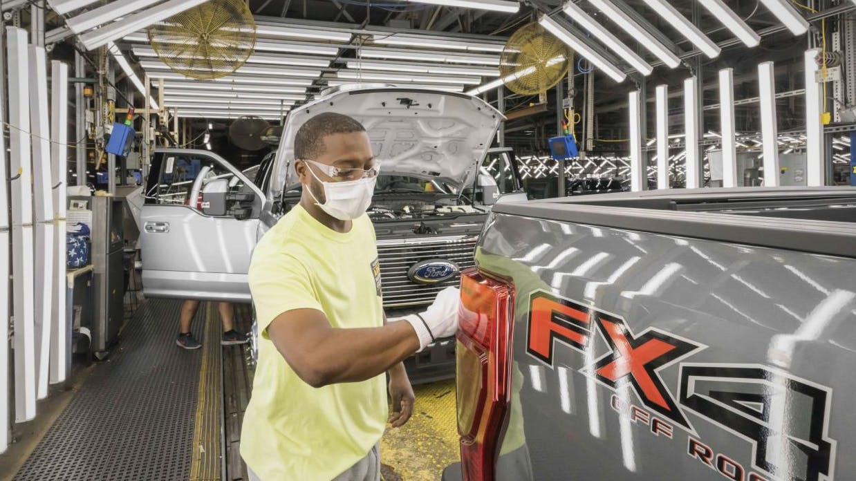 683e253613a6e355b37b8841 F Assembly Plant 3