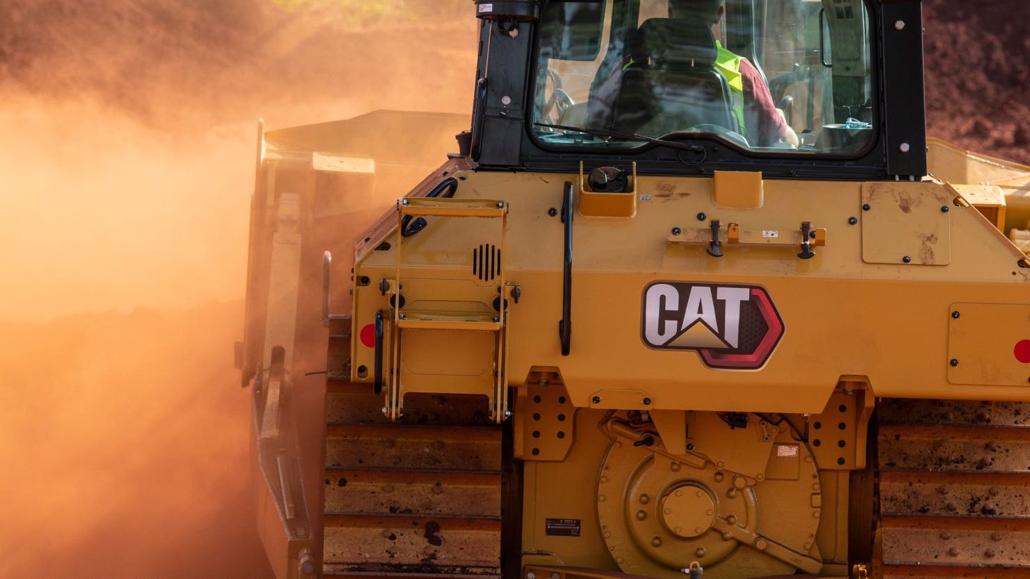 68b1b3a1ff4576f7496b0cd0 Cat Dozer 1