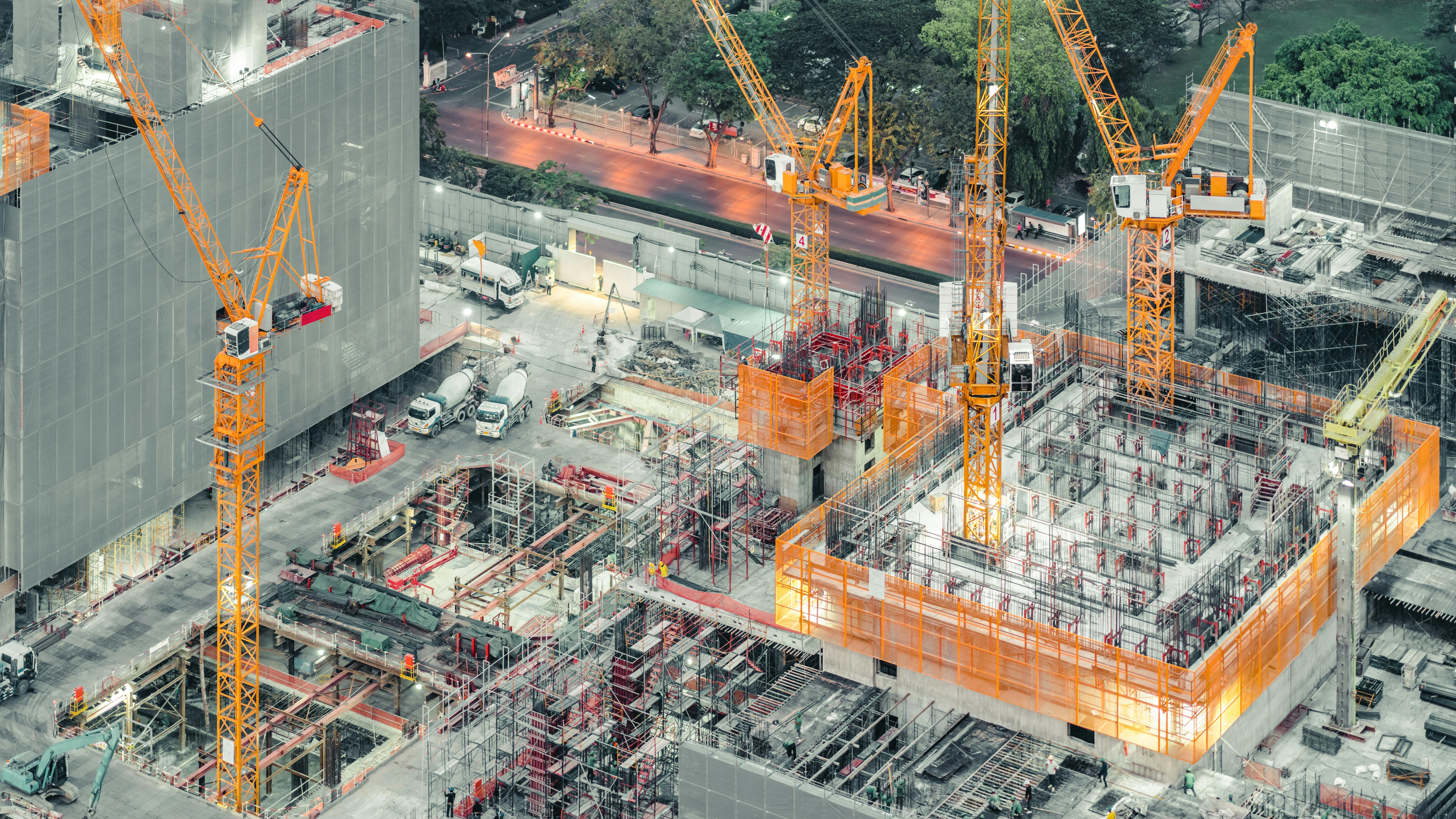 dreamstime_xxl_111974235