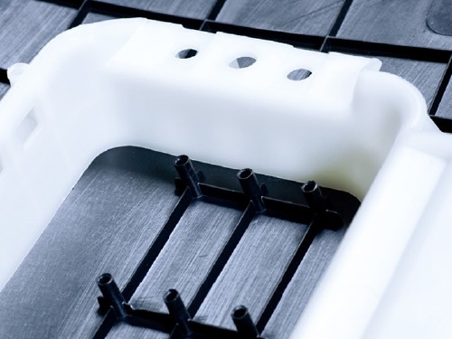 Jenoptik Lm Lasermaschine Automotive Laserschweissen Schusskanal 500width