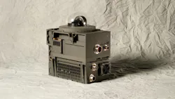 FIGURE 3. BAE Systems' CIRCM system is based on an optical parametric oscillator. FIGURE 3. BAE Systems' CIRCM system is based on an optical parametric oscillator.