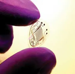 Electronic circuits and micro light-emitting diodes (LEDs) have successfully been integrated into biocompatible contact lenses that could be used as virtual head-up displays, or as biosensors for monitoring glucose and blood oxygen levels, for example. Electronic circuits and micro light-emitting diodes (LEDs) have successfully been integrated into biocompatible contact lenses that could be used as virtual head-up displays, or as biosensors for monitoring glucose and blood oxygen levels, for example.