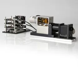 Content Dam Lfw Online Articles 2017 06 Product 3axis 1 003 Content Dam Lfw Online Articles 2017 06 Product 3axis 1 003