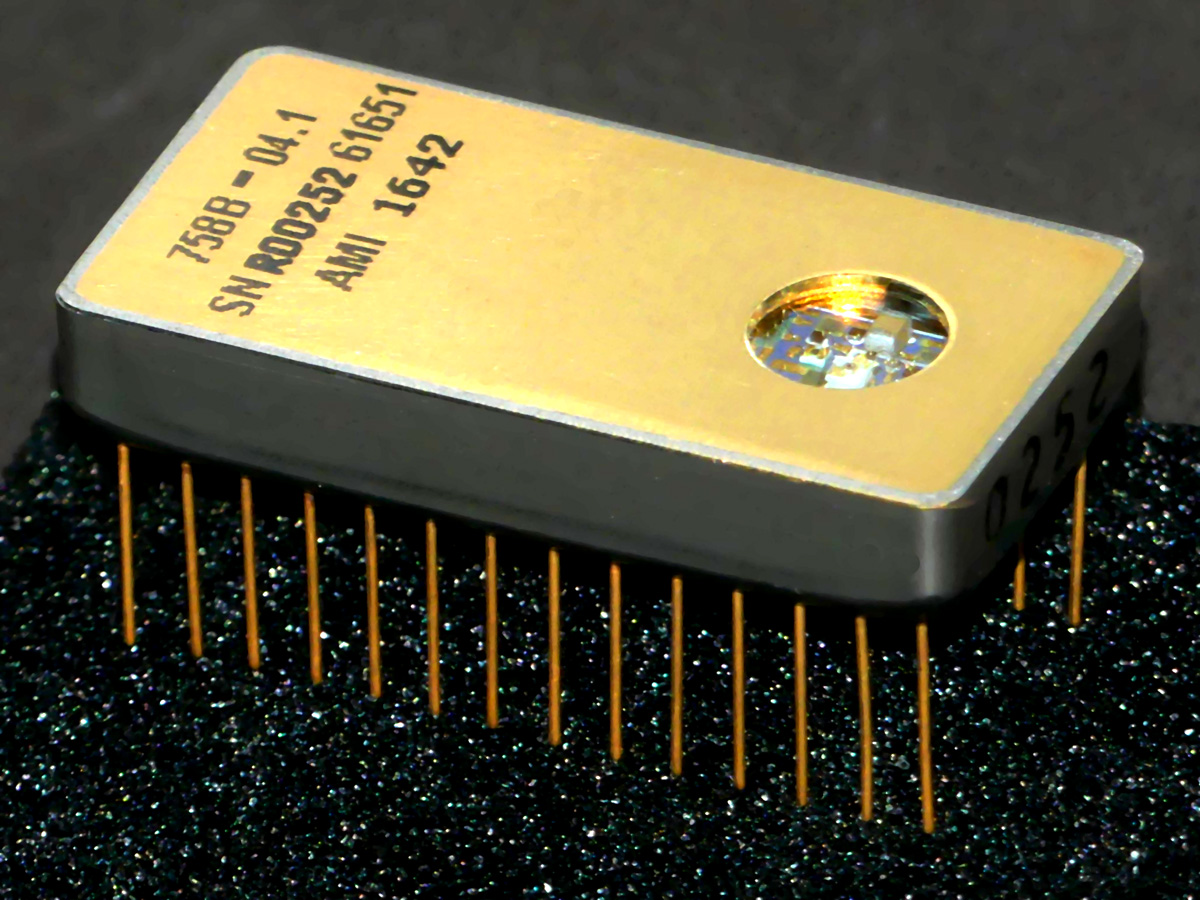Analog 5f21bdbd6c3b5