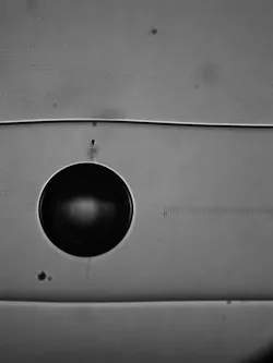 Spectral reflectance properties of the bubble-shaped Fabry-Perot cavity and an independent in-fiber grating allow this sensor to simultaneously detect tissue contact and measure the refractive index of the local environment. Spectral reflectance properties of the bubble-shaped Fabry-Perot cavity and an independent in-fiber grating allow this sensor to simultaneously detect tissue contact and measure the refractive index of the local environment.