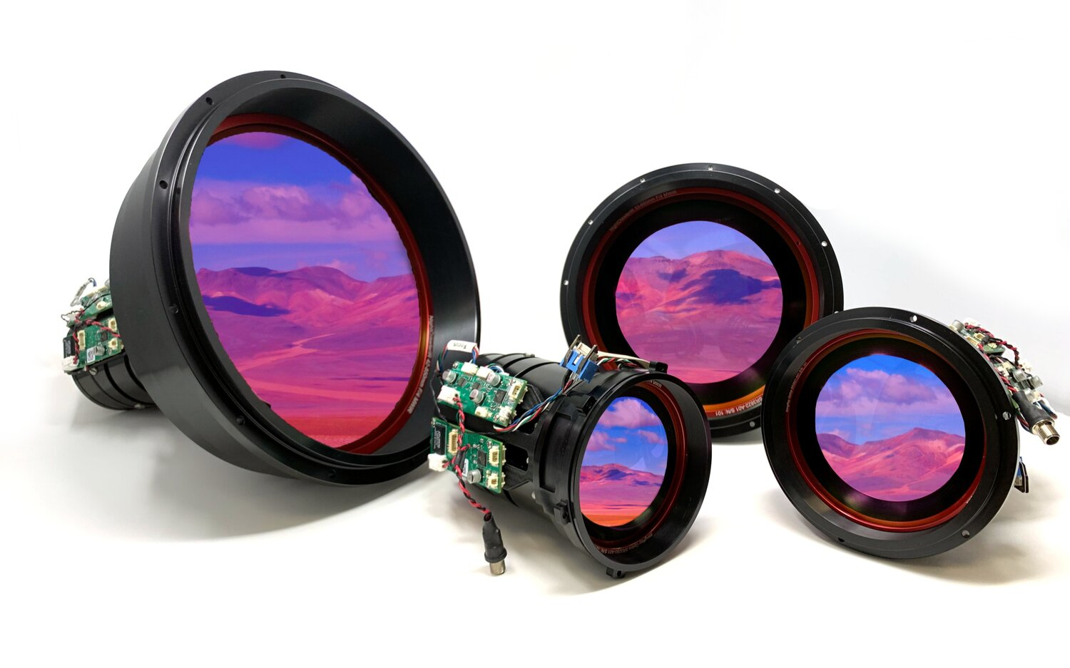 Gooch Housego 60d9e085396b3