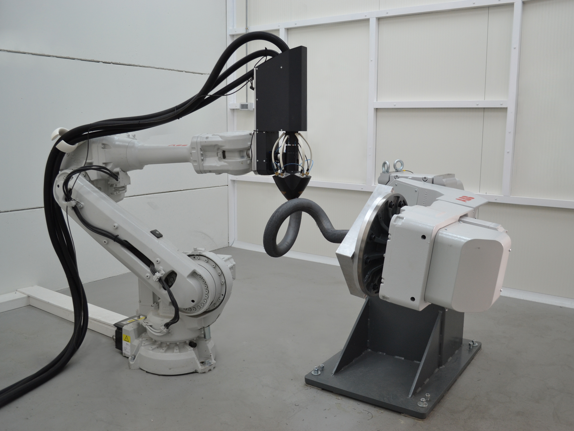 Meltio's deposition head integrates into robotic systems for printing complex freeform parts.