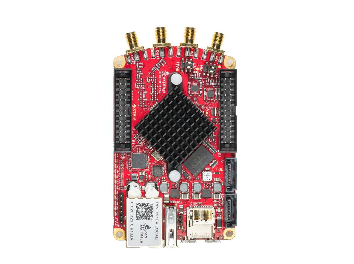 Red Pitaya's STEMlab device can be used as an oscilloscope, signal generator, or spectrum analyzer.