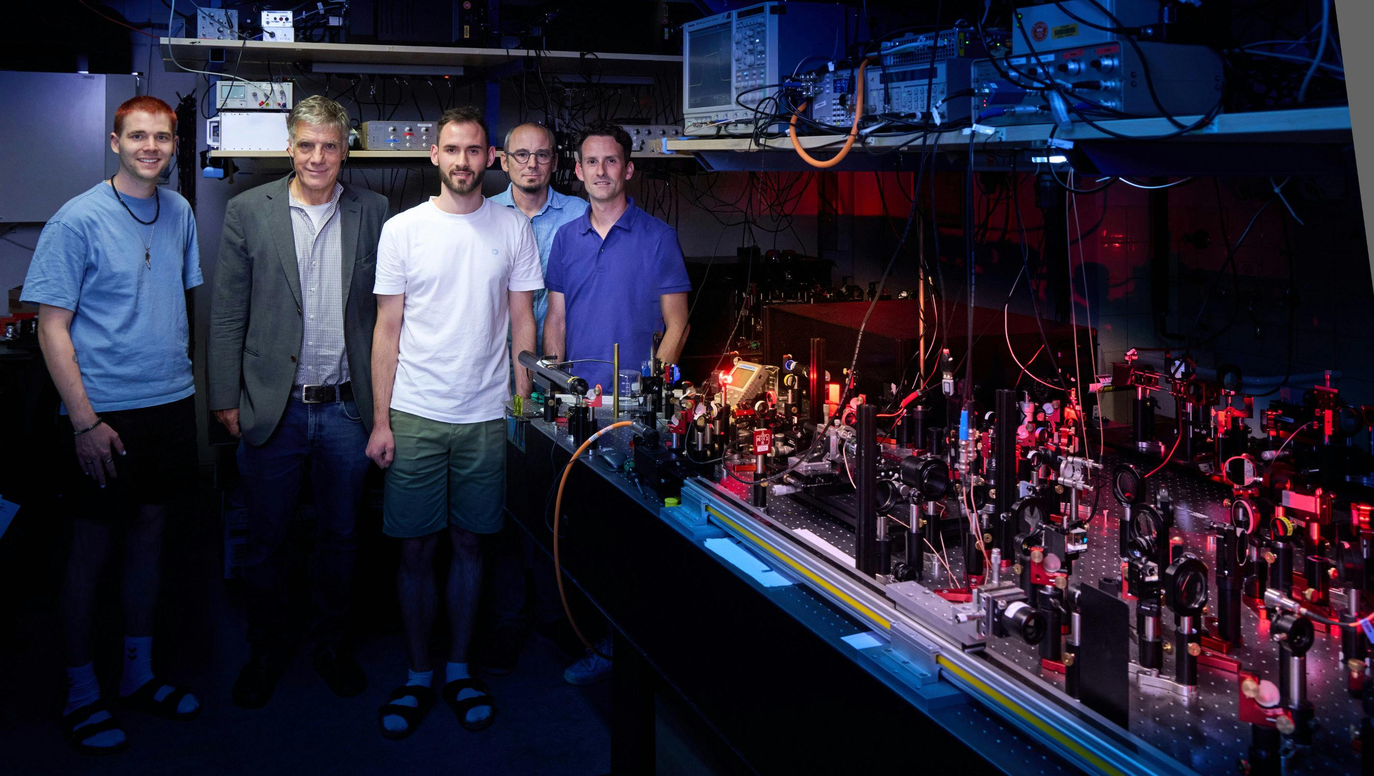 Researchers at the University of Bonn&rsquo;s Institute of Applied Physics&mdash;shown here (from left) Niels Wolf, Prof. Dr. Martin Weitz, Andreas Redmann, Dr. Frank Vewinger, and Dr. Julian Schmitt&mdash;have designed an approach that generates complex states of light.