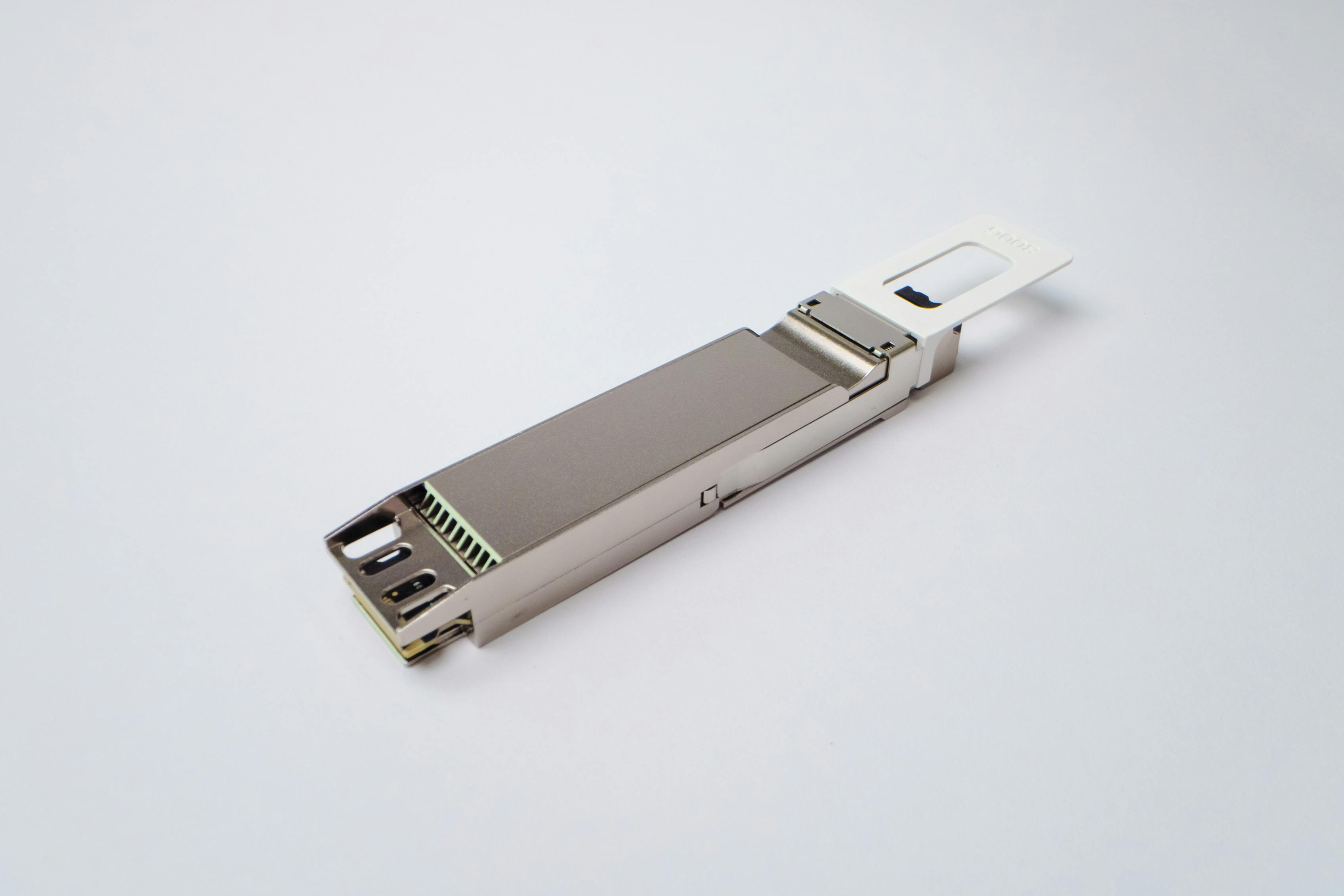 698dd7fc5aa21f36f35179a2 800g Coherent Lr2