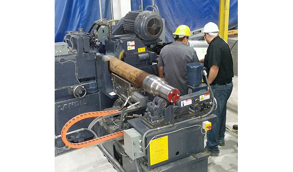 1 The Landis centerless grinding machine is retrofitted with a new Flexium CNC system from NUM