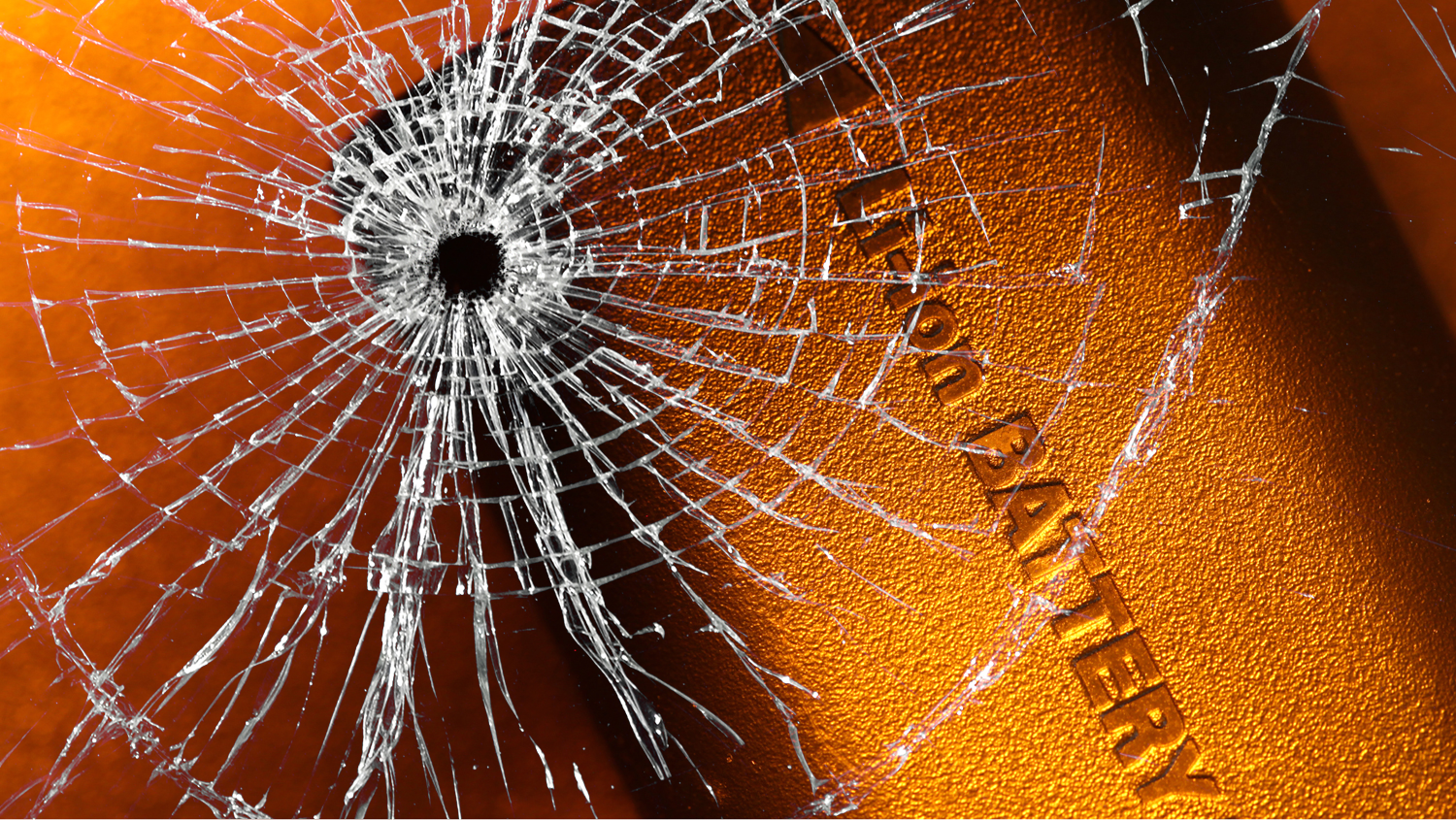 Li-ion battery with broken window