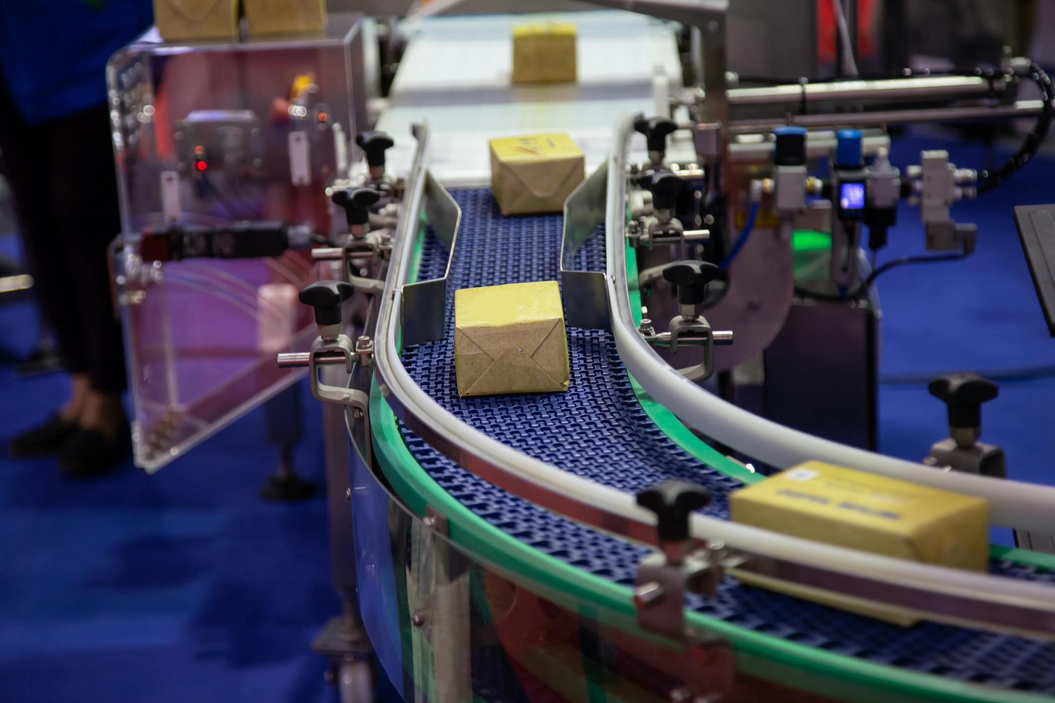 6723ed9d3d7e77796a15e6c0 Dreamstime M 122330632