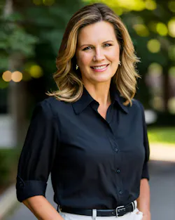 De Anna Mirzadegan De Anna Mirzadegan