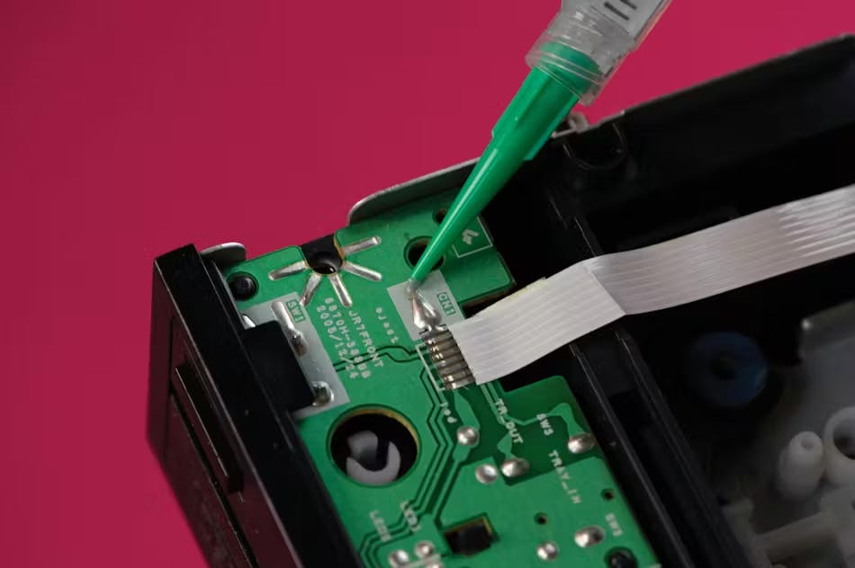 Master Bond MasterSil 323S-LO