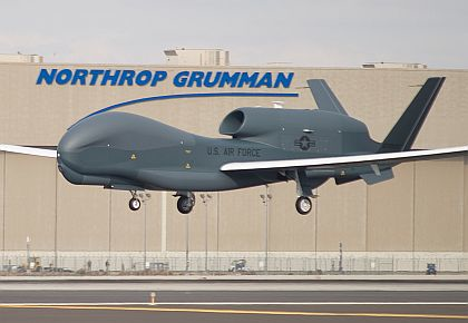 Air Force looks to Northrop Grumman for Global Hawk UAV maintenance through late 2014