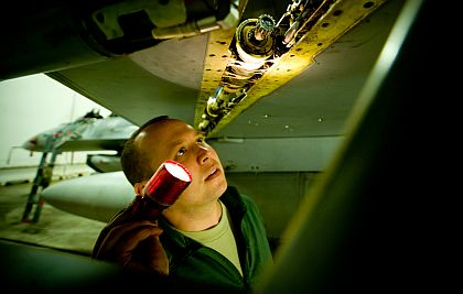 Northrop Grumman predictive-maintenance models to head-off Air Force airframe cracks