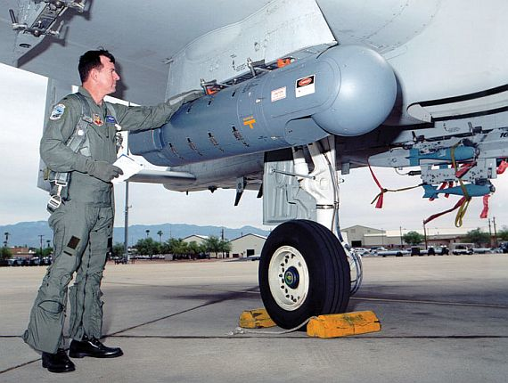 Air Force takes up open-systems standards for ISR sensor pods in hopes of spreading military-wide