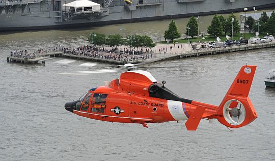 Content Dam Avi Online Articles 2014 03 Ai Coast Guard Helo 9 March 2014