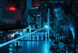 Th 0510mae Chasing01 Th 0510mae Chasing01