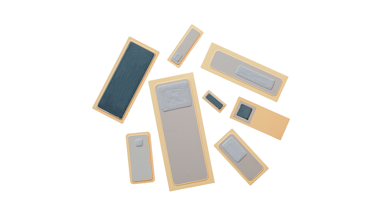 Lids with integrated getters from the Hermetic Solutions Group