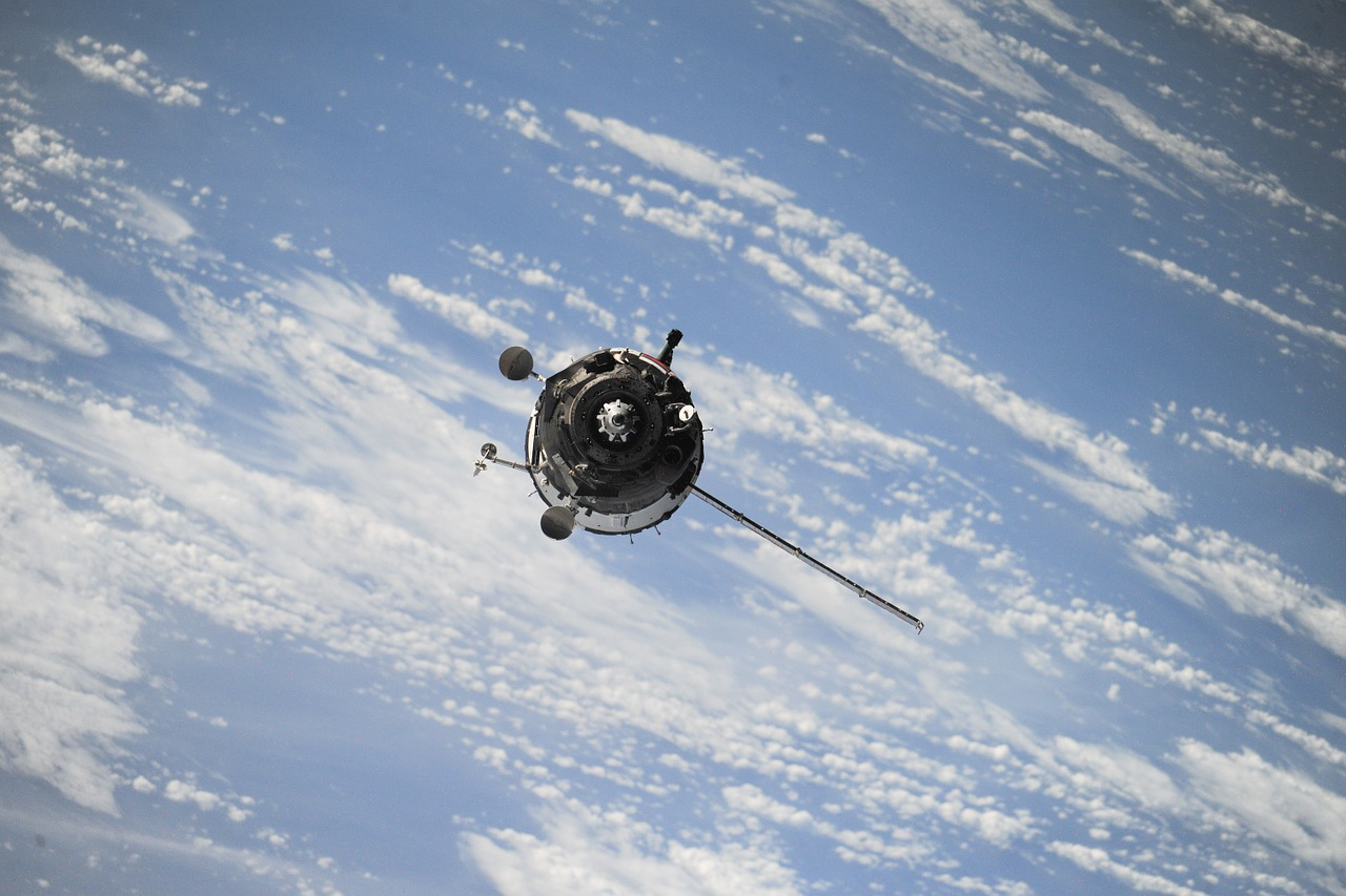 Satellite 1030782 1280 5dcef3259c2fa