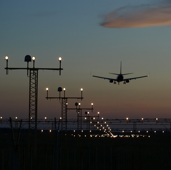 Jet 437741 960 720 61e1f899845b2