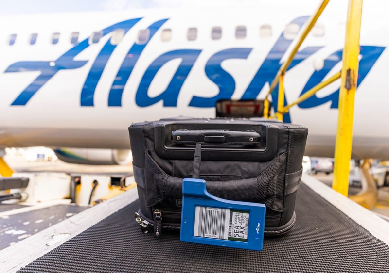Alaska Airlines Launches Electronic Bag Tag Program 63890f30b879f