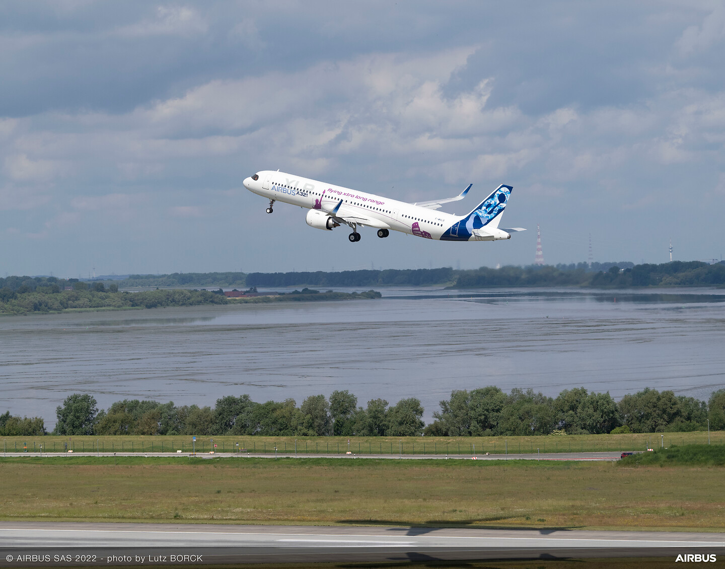 Airbus&rsquo; first A321XLR takes off for the first time in June from the Hamburg-Finkenwerder Airport.