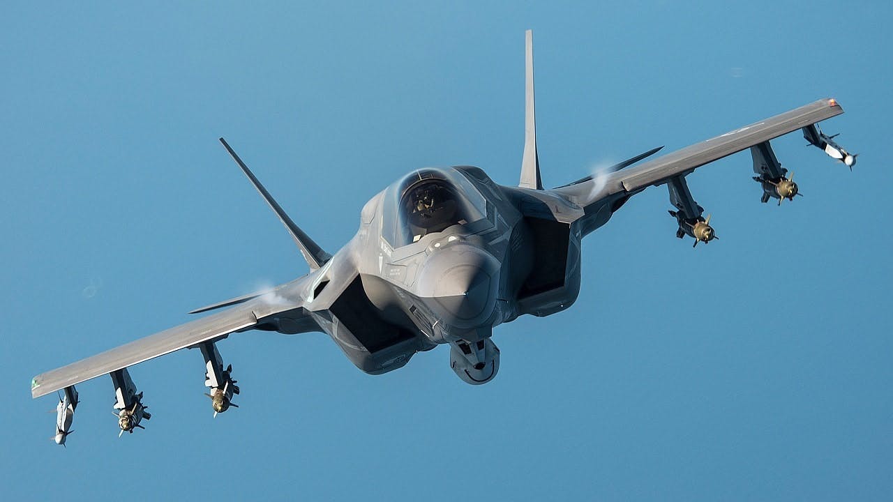 f35_and_missiles_15_nov_2023