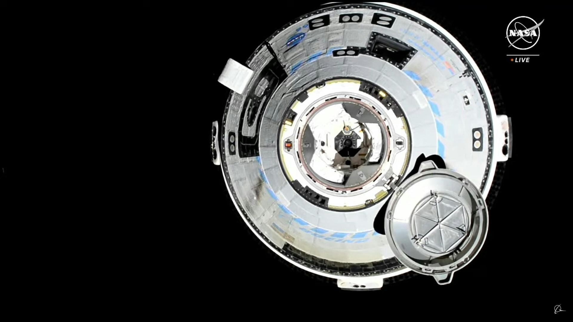 Boeing image.